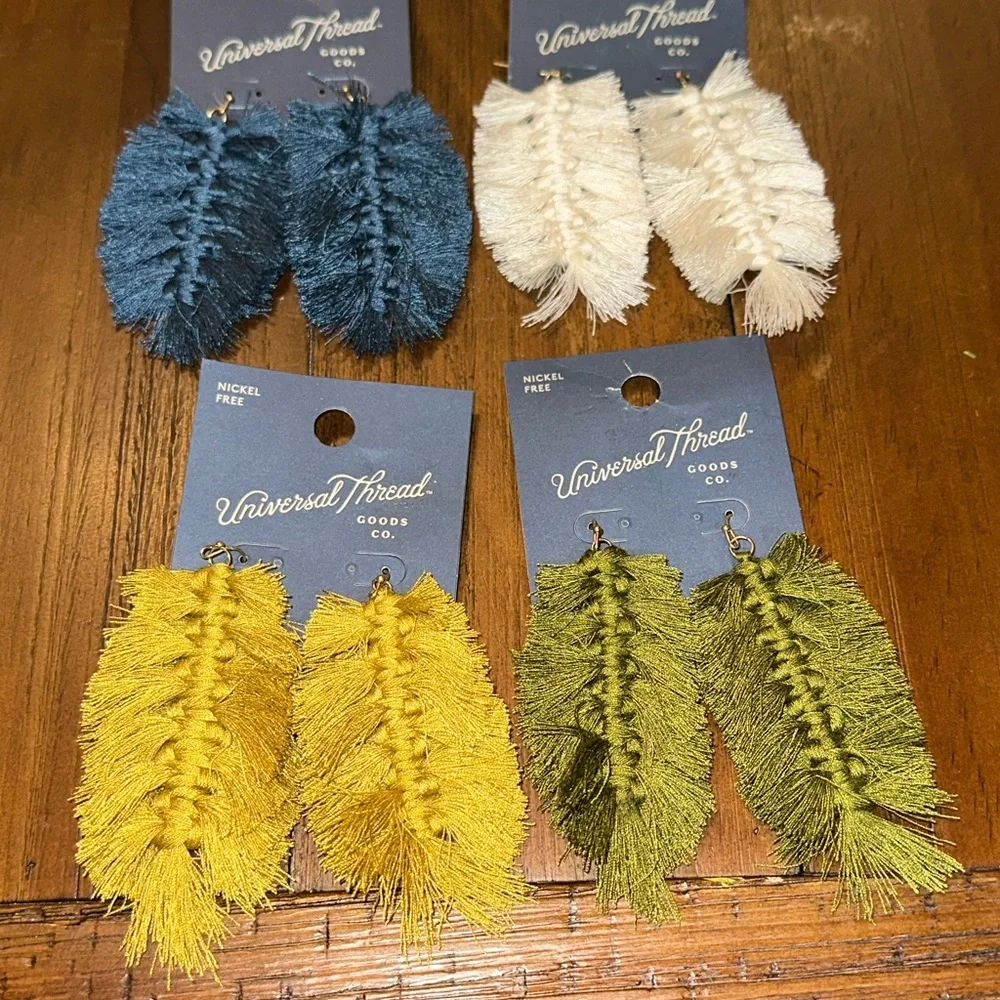 Universal Thread earrings variety‎ of styles your choice of 1 pair